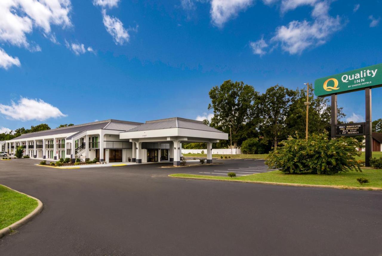 Quality Inn Emporia Bagian luar foto