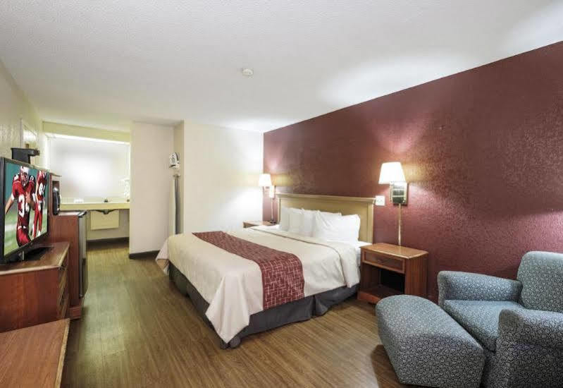 Quality Inn Emporia Bagian luar foto